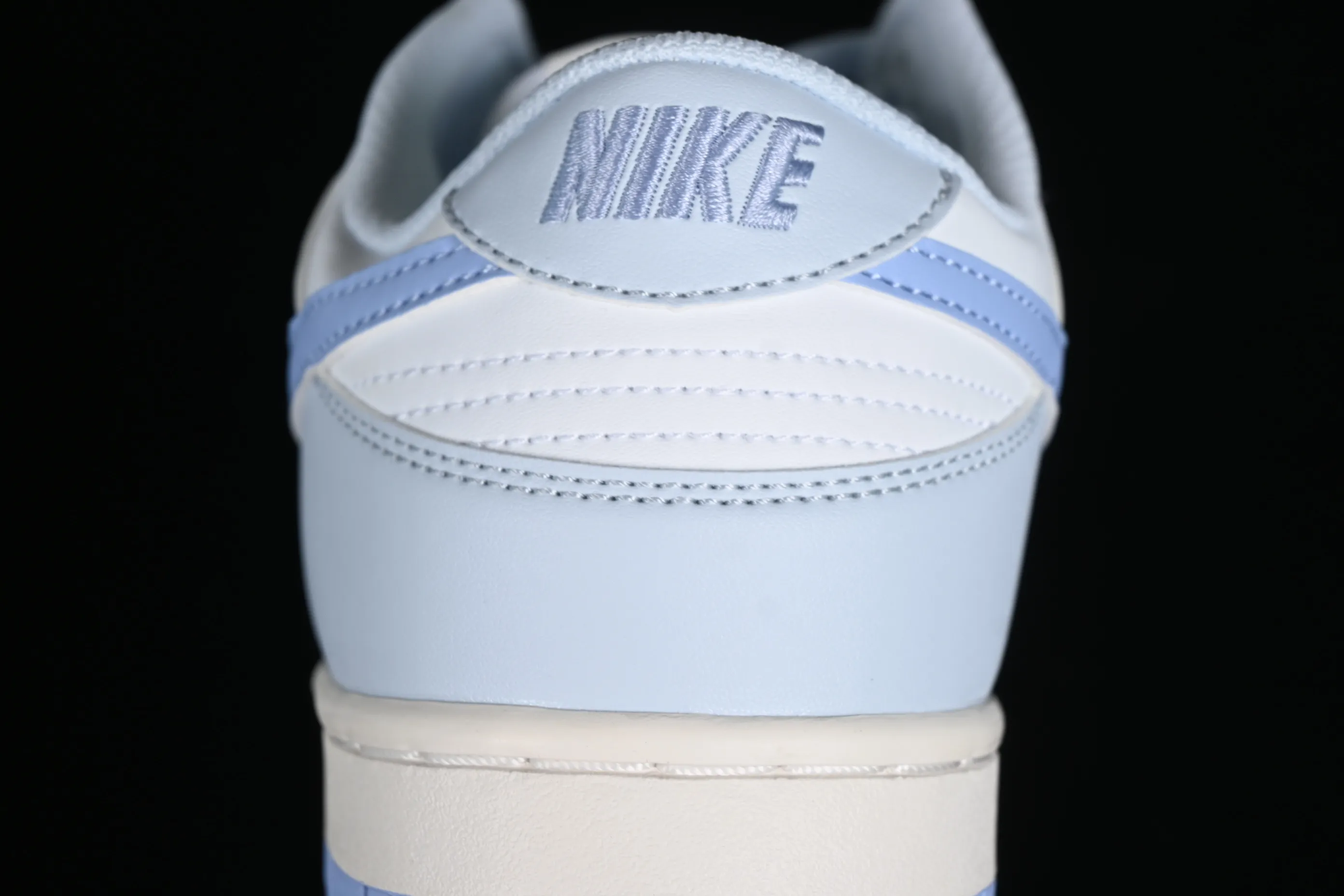 All categories Nk SB Dunk series Nk SB Dunk Low low-top sneakers Nk Dunk Low "Blue Tint" small fresh blue SB low-top casual sneakers DD1873-400